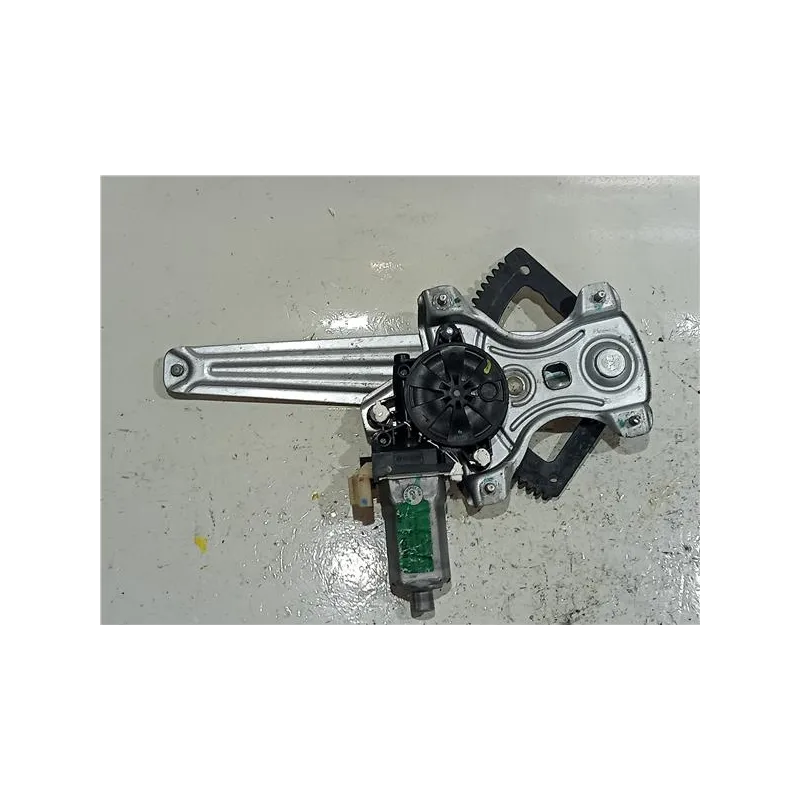 Recambio de mecanismo elevalunas trasero izquierdo para hyundai i10 (ia)(2013) referencia OEM IAM 83450B4000  