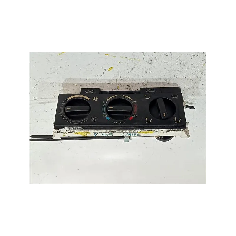Recambio de mandos climatizador para peugeot 405 berlina (1987) 1.8 turbo diesel referencia OEM IAM MANDO CLIMA  