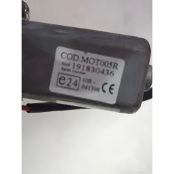Recambio de elevalunas delantero derecho para ford focus (daw, dbw) 1.8 tdci referencia OEM IAM 60802040  