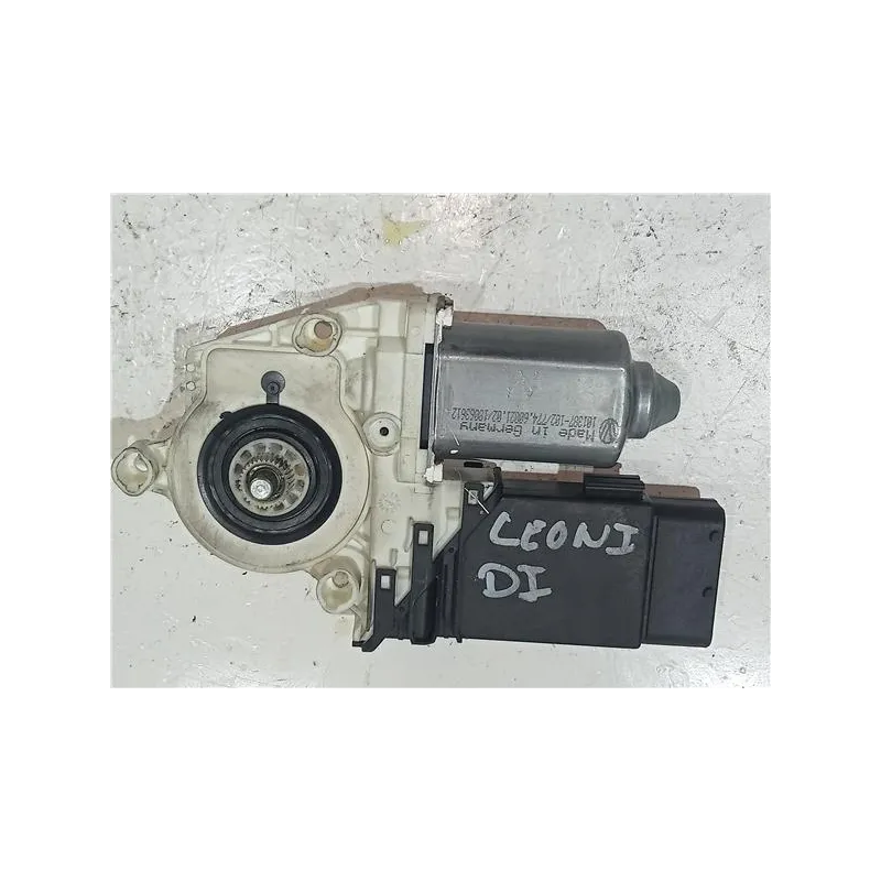 Recambio de motor elevalunas delantero izquierdo para seat leon (1m1)(11.1999) tdi referencia OEM IAM 105404301 05074200  