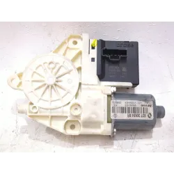 Recambio de motor elevalunas trasero derecho para renault megane iii hatchback (bz0/1_, b3_) 1.9 dci (bz0n, bz0j) referencia OEM