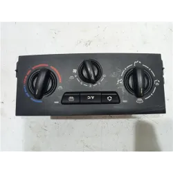 Recambio de mandos climatizador para peugeot 207 (2006) 1.4 confort [1,4 ltr. - 50 kw hdi] referencia OEM IAM 69910004  