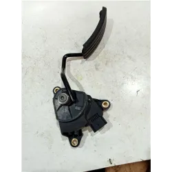 Recambio de potenciometro pedal gas para renault clio iii (2005) 1.1 75 cv referencia OEM IAM 8200297342A  