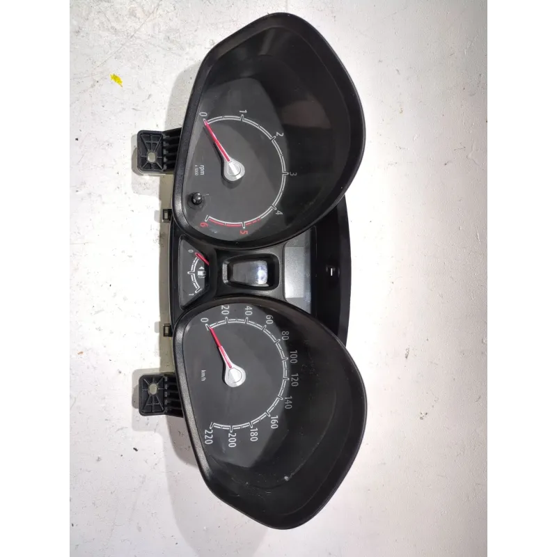 Recambio de cuadro cuentakilometros para ford fiesta vi (cb1, ccn) 1.4 tdci referencia OEM IAM 8A6T10849CM  