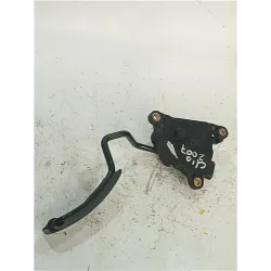 Recambio de potenciometro pedal gas para renault clio iii (2005) 1.1 75 cv referencia OEM IAM 8200297342A  