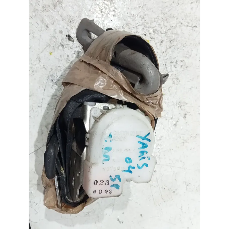 Recambio de cinturon seguridad trasero derecho para toyota yaris (_p1_) 1.0 (scp10_) referencia OEM IAM H073811  