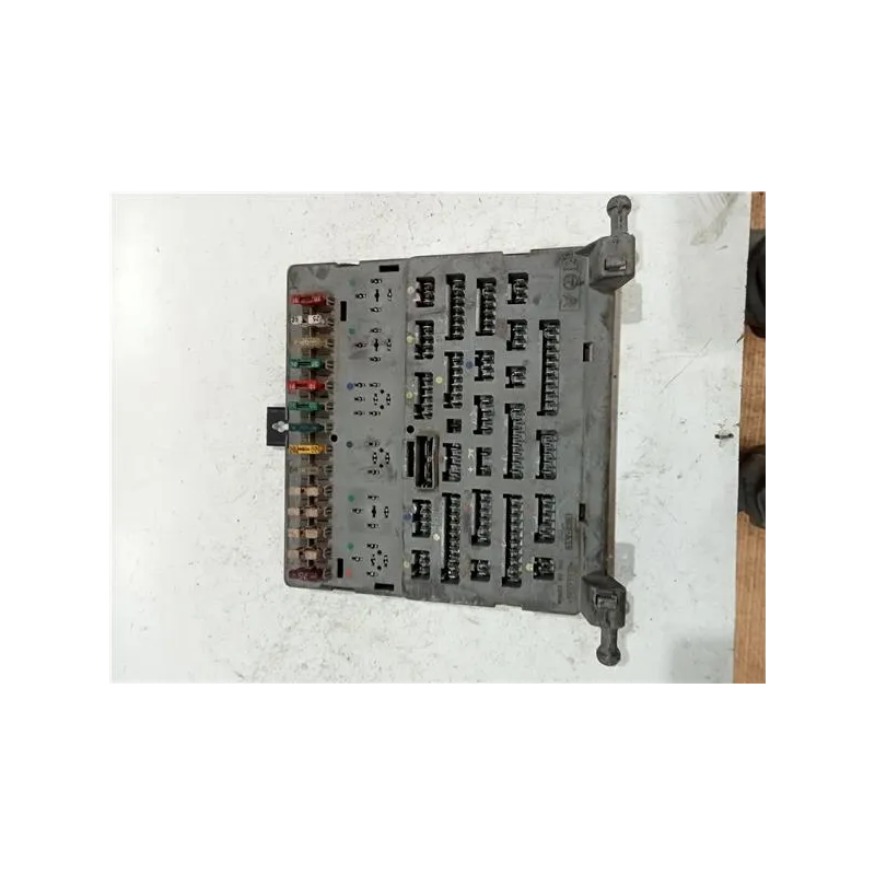 Recambio de caja fusibles/rele para citroën bx berlina (1988) referencia OEM IAM BX 1.9D  