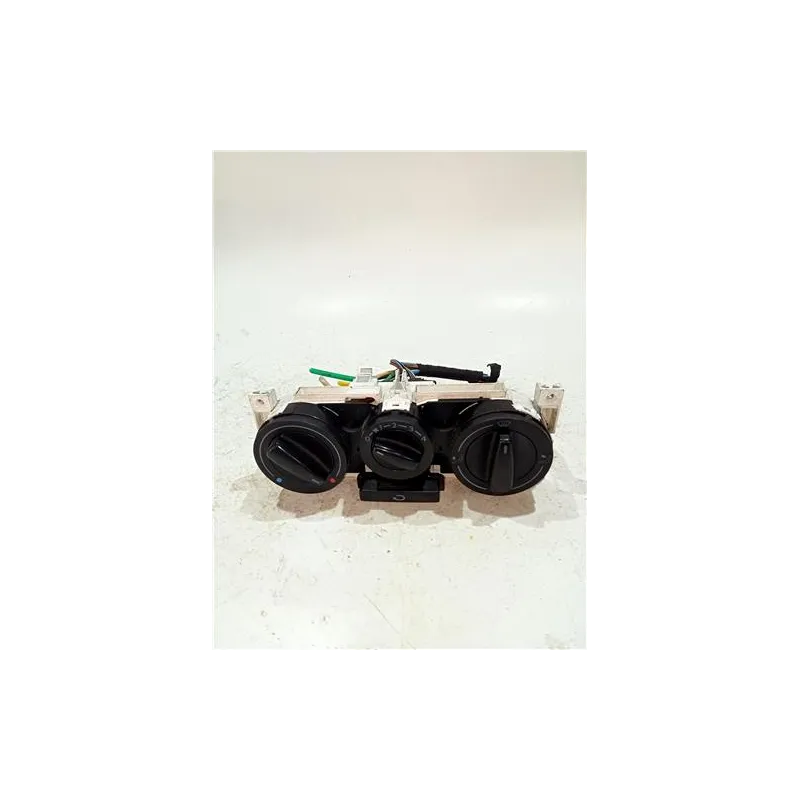 Recambio de mandos climatizador para volkswagen polo iv (9n3)(04.2005) referencia OEM IAM 1J0819045F  