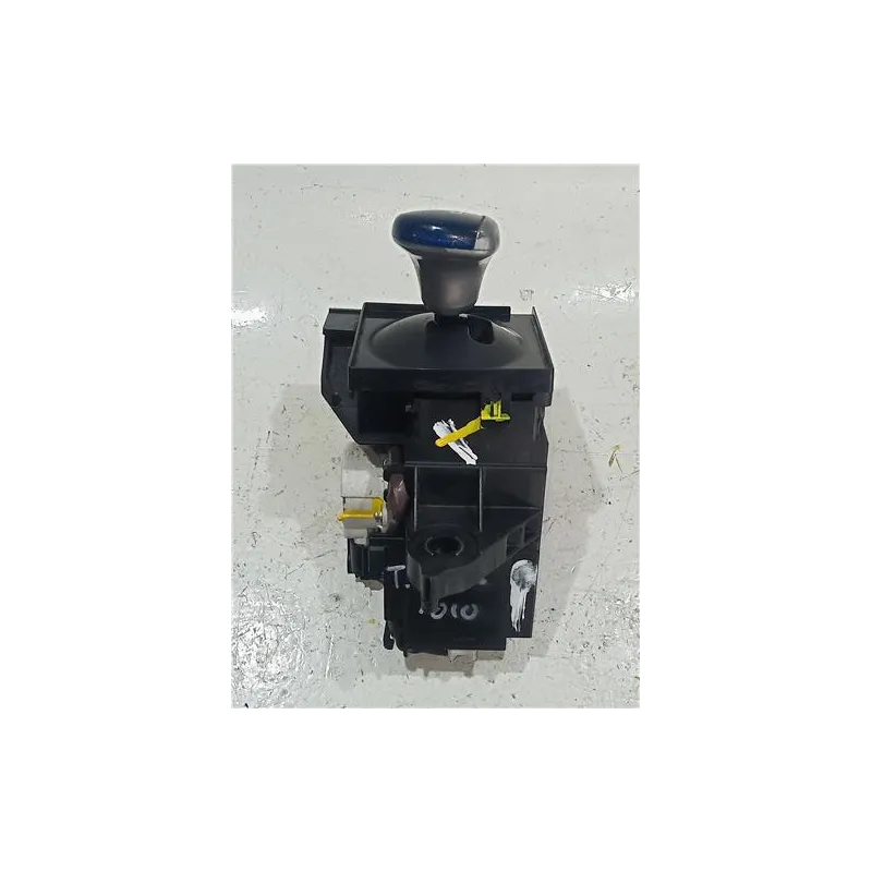 Recambio de palanca de cambio para toyota prius (zvw30)(2009) 1.8 hybrid referencia OEM IAM 75C583-LHD  