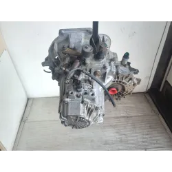 Recambio de caja cambios manual para hyundai elantra sedán (xd) 2.0 crdi referencia OEM IAM J11873  