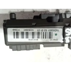 Recambio de caja reles / fusibles para bmw serie 1 berlina (e81/e87)(2004) 118d referencia OEM IAM 10688710  