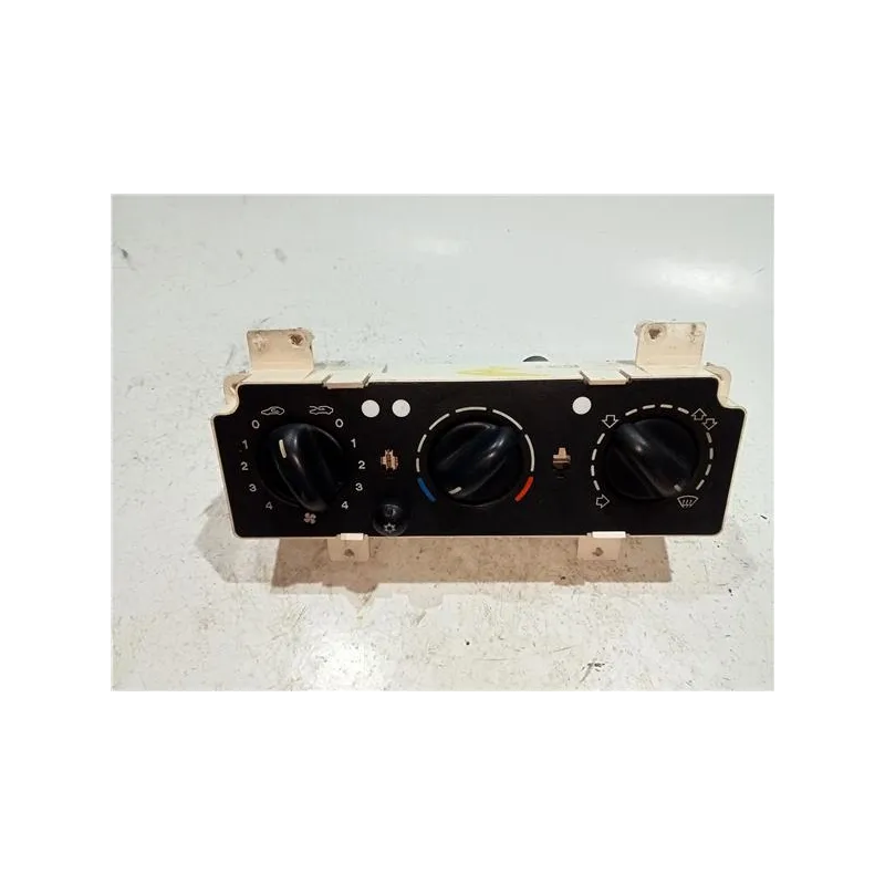 Recambio de mandos climatizador para citroën xsara berlina (1997) 1.9 td referencia OEM IAM 810621263F  