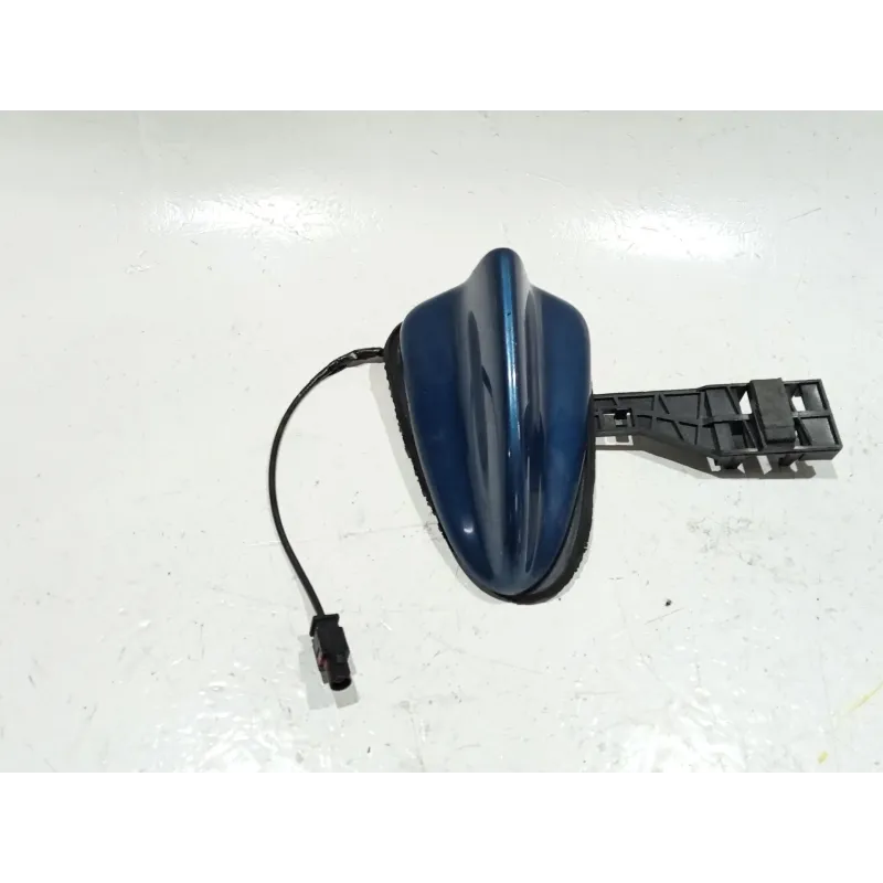 Recambio de antena electrica para bmw 3 compact (e46) 320 td referencia OEM IAM 6908934  