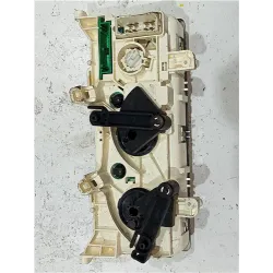Recambio de mandos climatizador para renault clio ii symbol (2001) referencia OEM IAM 8200147157 69520002  