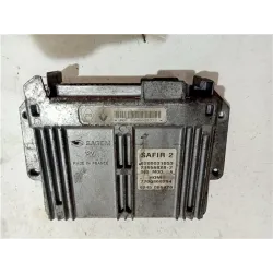 Recambio de centralita inyeccion para renault clio ii fase i (b/cb0)(1998) 1.9 d (b/cb0e) referencia OEM IAM 8200033337  