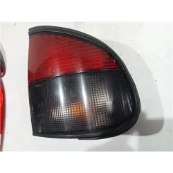 Recambio de piloto trasero derecho para renault safrane (b54)(1994) 2.0 12v (b542, b54e) referencia OEM IAM 7700808304  