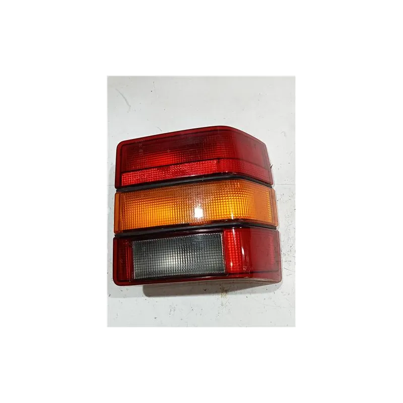 Recambio de piloto trasero derecho para seat ibiza (1985) 1.2 referencia OEM IAM A2810881 E1533661R23  