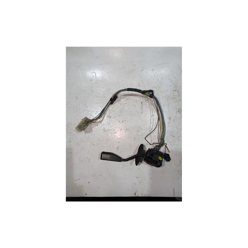 Recambio de mando de luces para bmw serie 3 berlina (e36)(1990) 316 i referencia OEM IAM MANDO MULTIFUNCION  