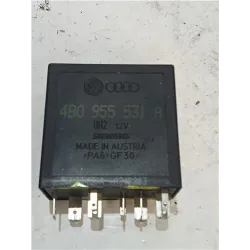 Recambio de caja reles para audi a4 berlina (8e)(04.2003) 1.9 tdi (96kw) [1,9 ltr. - 96 kw tdi] referencia OEM IAM 4B0955531A UH
