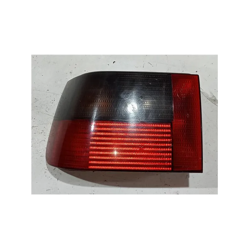Recambio de piloto trasero izquierdo para seat ibiza (6k1)(1993) 1.4 i referencia OEM IAM 96223900  