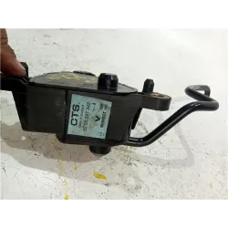 Recambio de potenciometro pedal gas para renault clio iii (2005) 1.1 75 cv referencia OEM IAM 8200297342A  