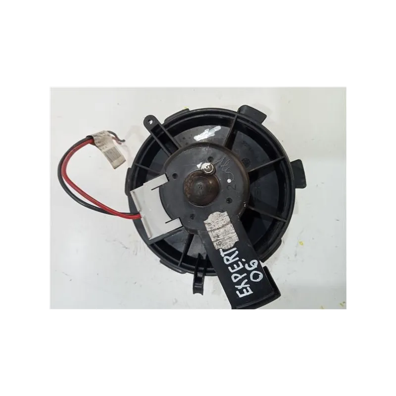 Recambio de motor calefaccion para peugeot expert furgón comfort (19952007) referencia OEM IAM 5576701  