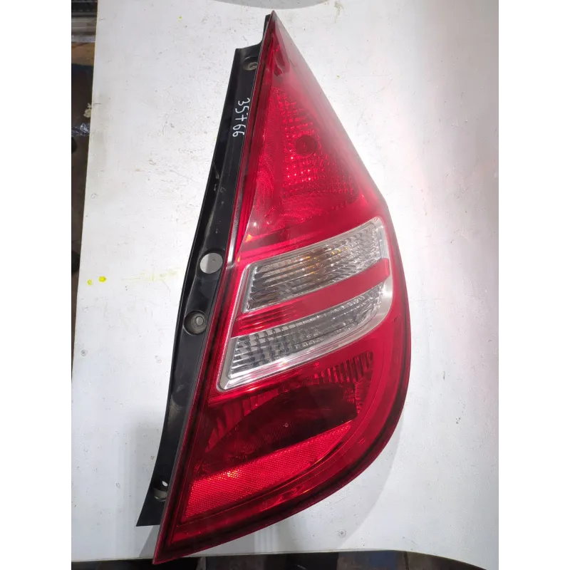 Recambio de piloto trasero derecho para hyundai i30 (fd)(06.2007) 1.6 crdi referencia OEM IAM 924022R0  