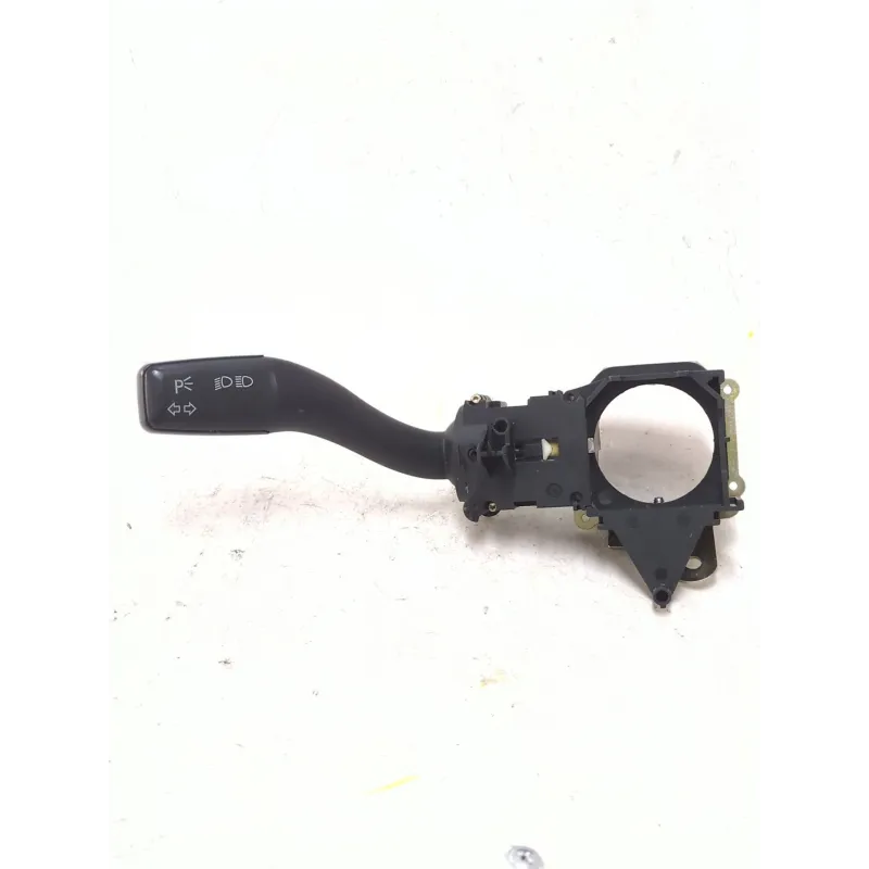 Recambio de mando luces para audi a4 b7 avant (8ed) 3.0 tdi quattro referencia OEM IAM 4E0953513A  