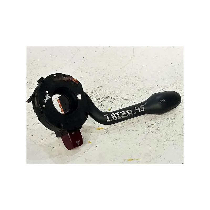 Recambio de mando multifuncion para seat ibiza (6k1)(08.1999) 1.4 referencia OEM IAM QC88002  