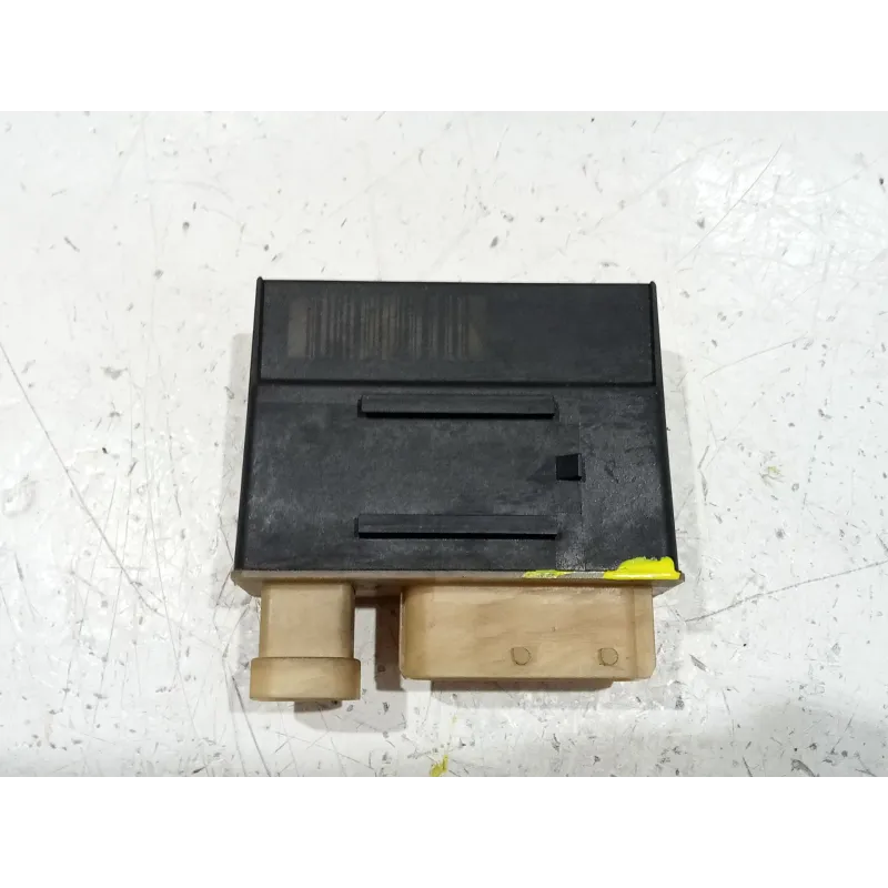 Recambio de caja precalentamiento para peugeot 308 i (4a_, 4c_) 1.6 hdi referencia OEM IAM 018010953  