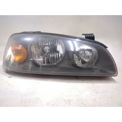 Recambio de faro delantero derecho para hyundai elantra iii (xd) 2.0 crdi referencia OEM IAM 921022DXXX  