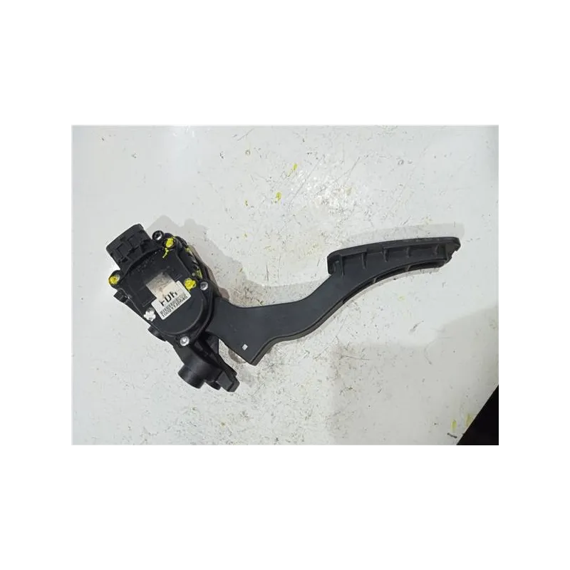 Recambio de potenciometro pedal gas para hyundai i30 (fd)(06.2007) 1.6 crdi referencia OEM IAM 32700XXXXX  