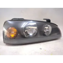 Recambio de faro delantero derecho para hyundai elantra iii (xd) 2.0 crdi referencia OEM IAM 921022DXXX  