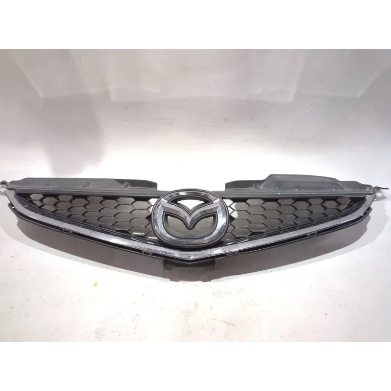 Recambio de parrilla delantera para mazda 5 (cr) 2.0 cd (cr19) referencia OEM IAM CE1950712  