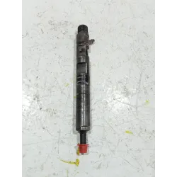 Recambio de inyector para renault megane ii (bm0/1_, cm0/1_) 1.5 dci referencia OEM IAM 8200365186  
