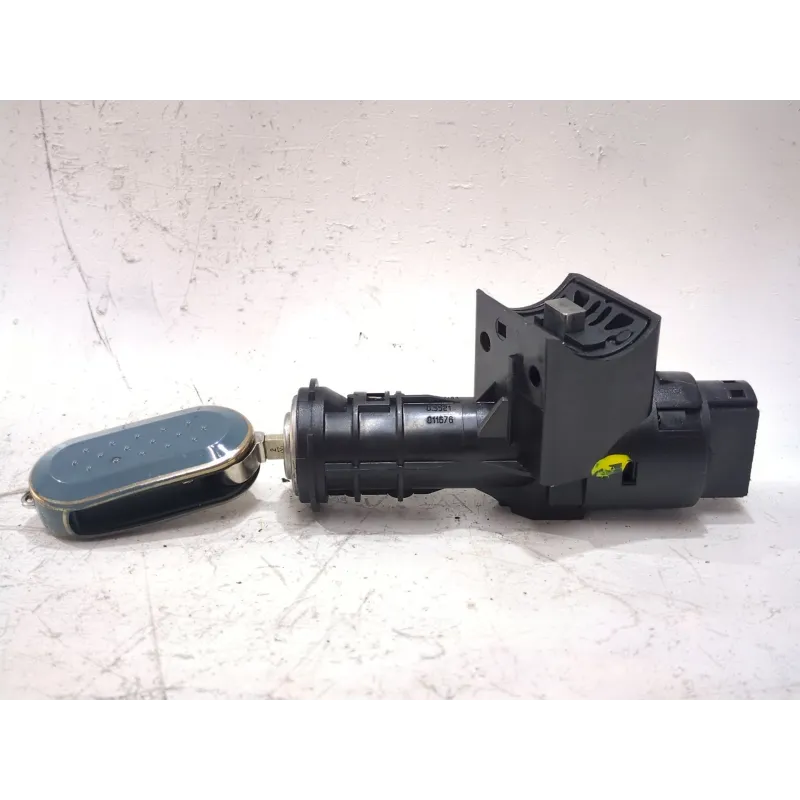Recambio de conmutador de arranque para fiat 500 c (312_) 0.9 (312ag1a) referencia OEM IAM 51800628B365 61089800  