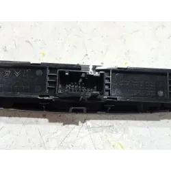 Recambio de boton emergencia para peugeot 308 i (4a_, 4c_) 1.6 hdi referencia OEM IAM 03069000  