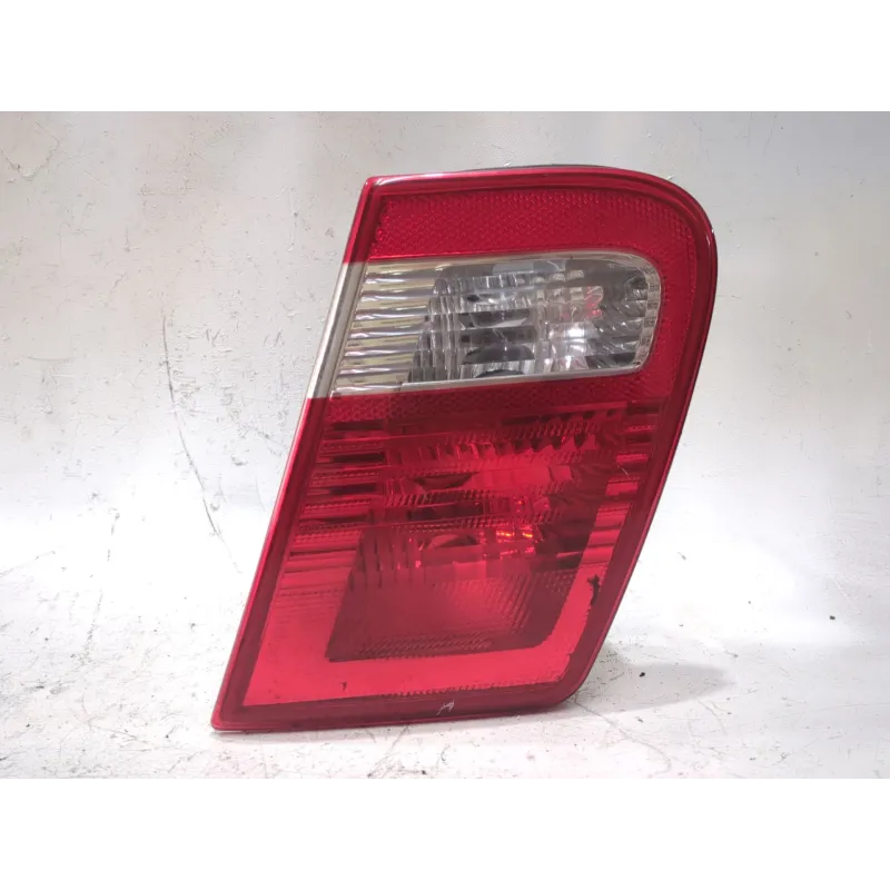 Recambio de piloto porton trasero derecho para saab 9-3 berlina (2003) 1,8t referencia OEM IAM 12785764  