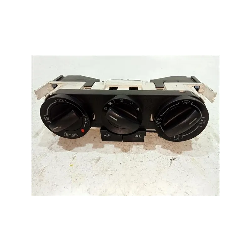 Recambio de mandos climatizador para volkswagen polo iv (9n1)(11.2001) 1.9 tdi referencia OEM IAM 6Q0819445  