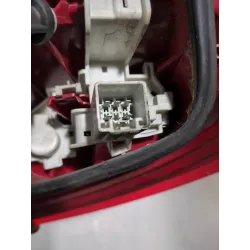 Recambio de piloto trasero izquierdo para ford fiesta vi (cb1, ccn) 1.4 tdci referencia OEM IAM 8A6113405A  