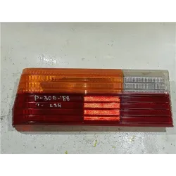 Recambio de piloto trasero izquierdo para peugeot 305 (1977) 1.5 diesel referencia OEM IAM 294525  