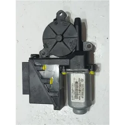 Recambio de motor elevalunas delantero derecho para volkswagen polo iv (9n1)(11.2001) 1.9 tdi referencia OEM IAM TEMIC 8104  