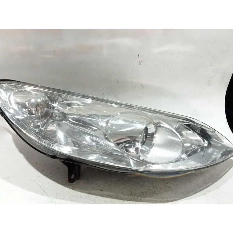 Recambio de faro delantero derecho para peugeot 406 (8b) 1.9 td referencia OEM IAM 0301213272  