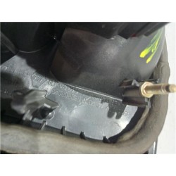 Recambio de piloto porton trasero derecho para renault megane i classic (la0)(1996) 1.9 d (la0a, la0u) referencia OEM IAM 770083