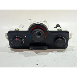 Recambio de mandos climatizador para renault clio iii (2005) 1.1 75 cv referencia OEM IAM 030967W  