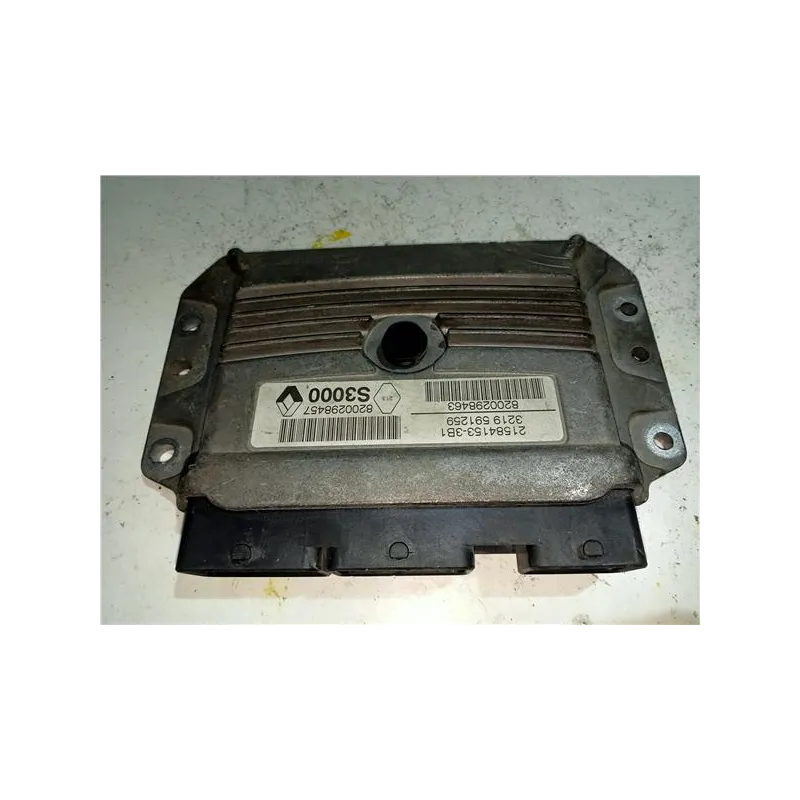 Recambio de centralita inyeccion para renault megane ii classic berlina (2003) referencia OEM IAM 8200298463  