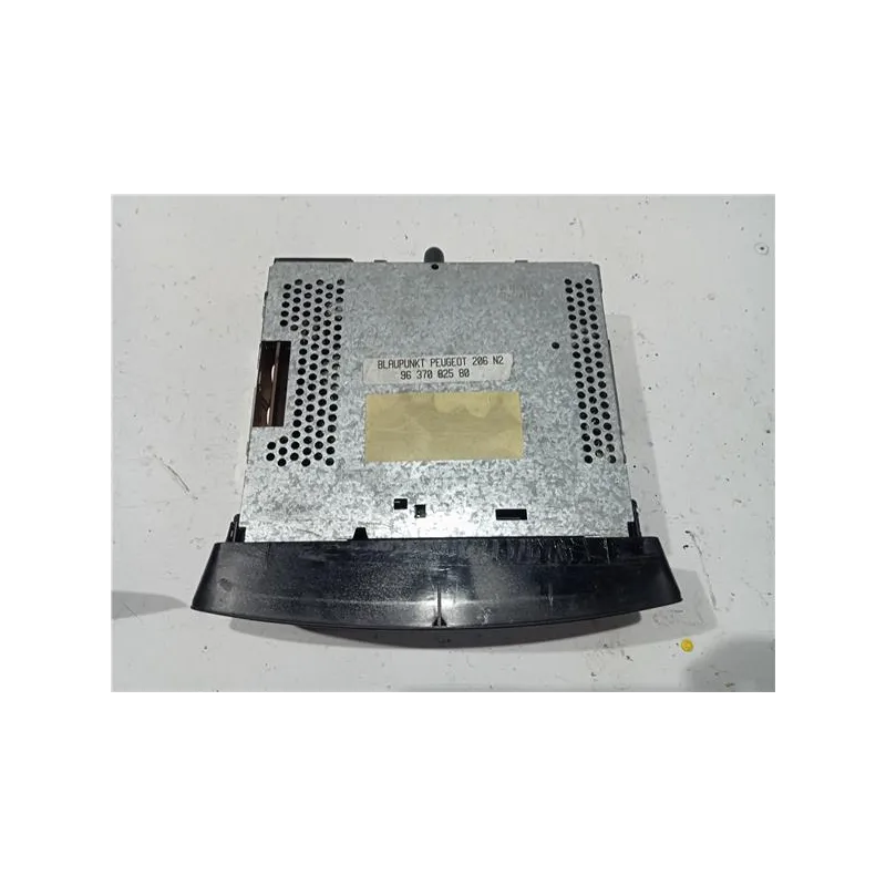 Recambio de radio cd para peugeot 206 (1998) 1.4 hdi eco 70 referencia OEM IAM 7648146392 BP8146V8562435  
