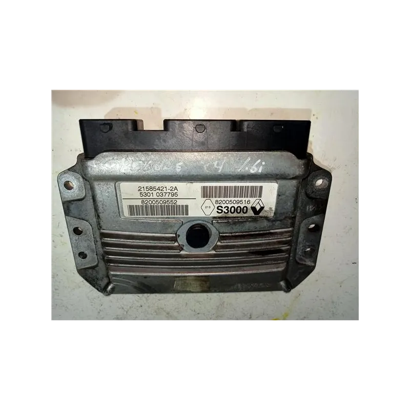 Recambio de centralita inyeccion para renault megane ii coupe/cabrio (2003) referencia OEM IAM 8200509552  