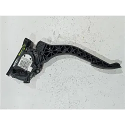 Recambio de potenciometro pedal gas para peugeot 407 hdi 135 referencia OEM IAM 9674829180  
