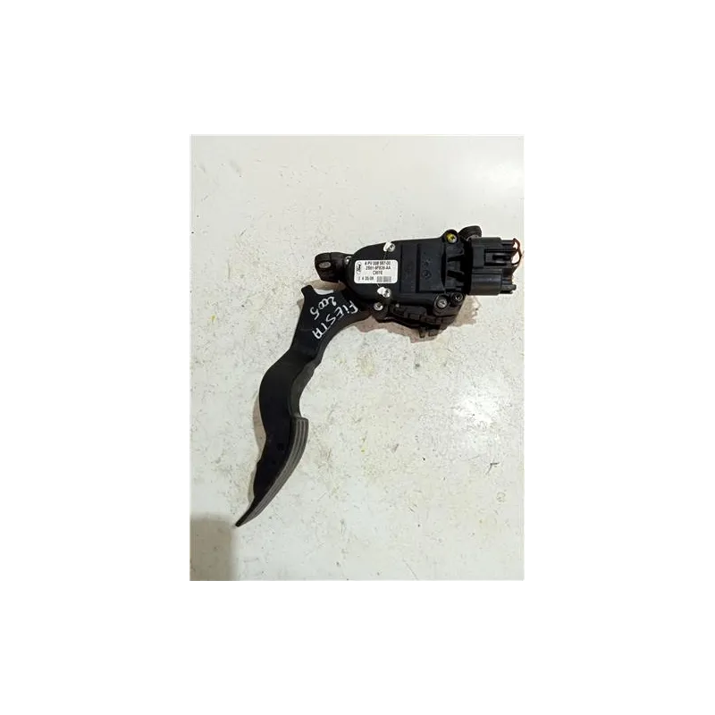 Recambio de potenciometro pedal gas para ford fiesta (cbk)(2002) referencia OEM IAM 6PV00856700  